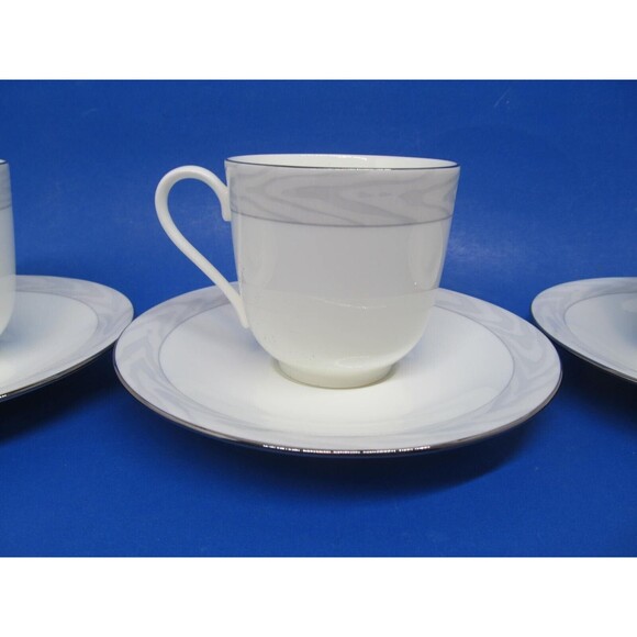Mikasa Satin Moire Set Of 4 Saucers And 3 Footed Cups - Picture 3 of 16